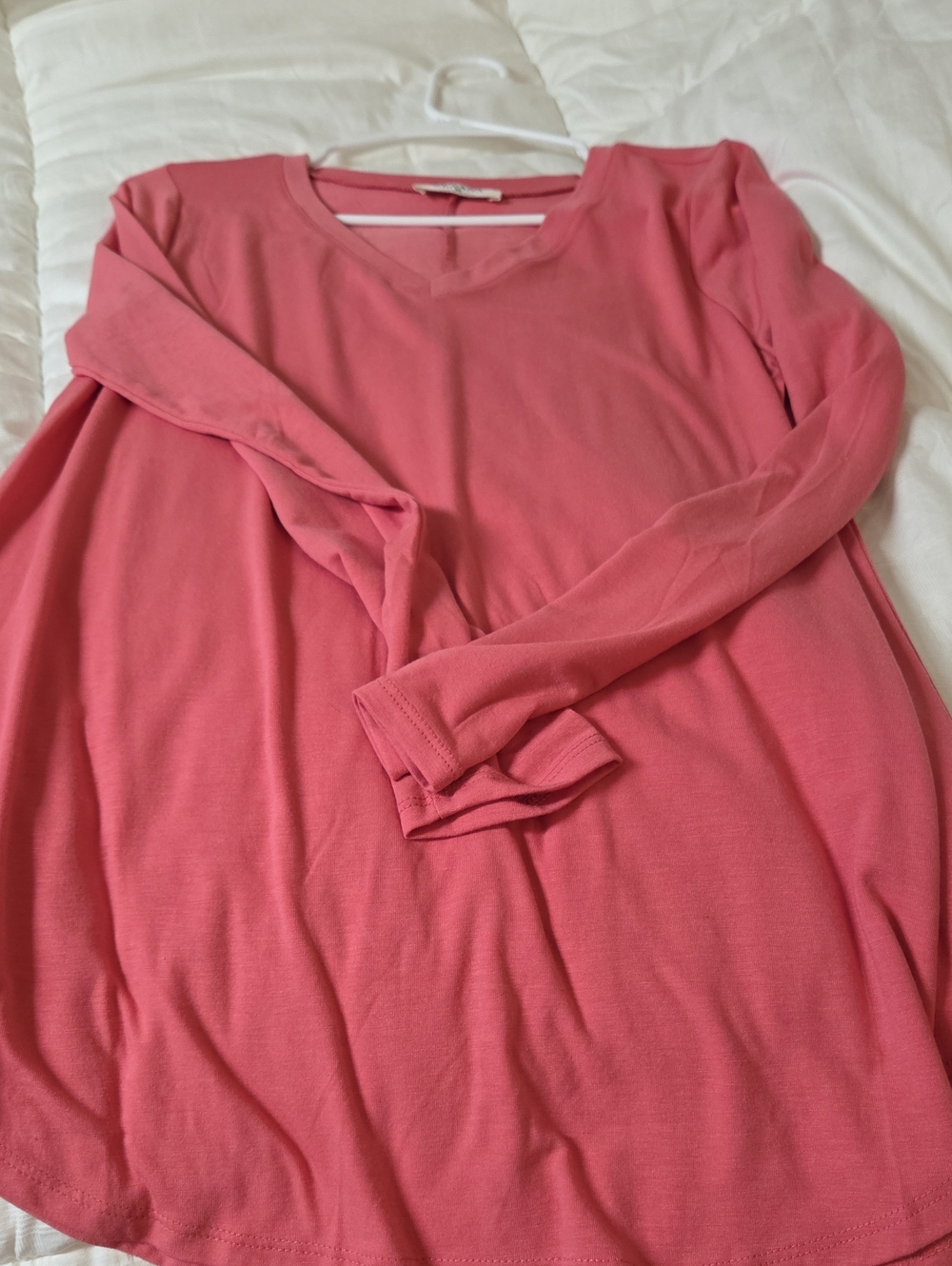 Women’s Long Sleeve V-Neck Top - Coral Pink